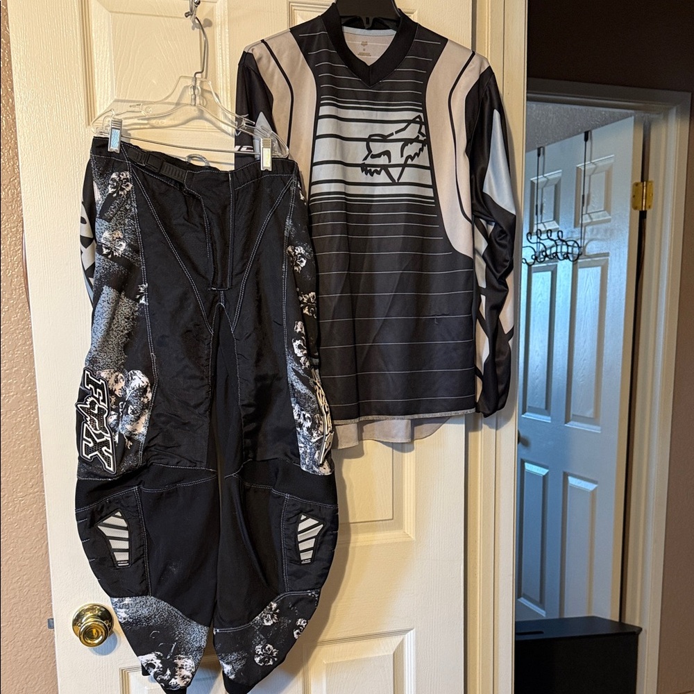 Fox Black and Gray Women's Racing Set